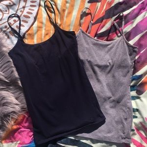 2 Tanks w/built in bra